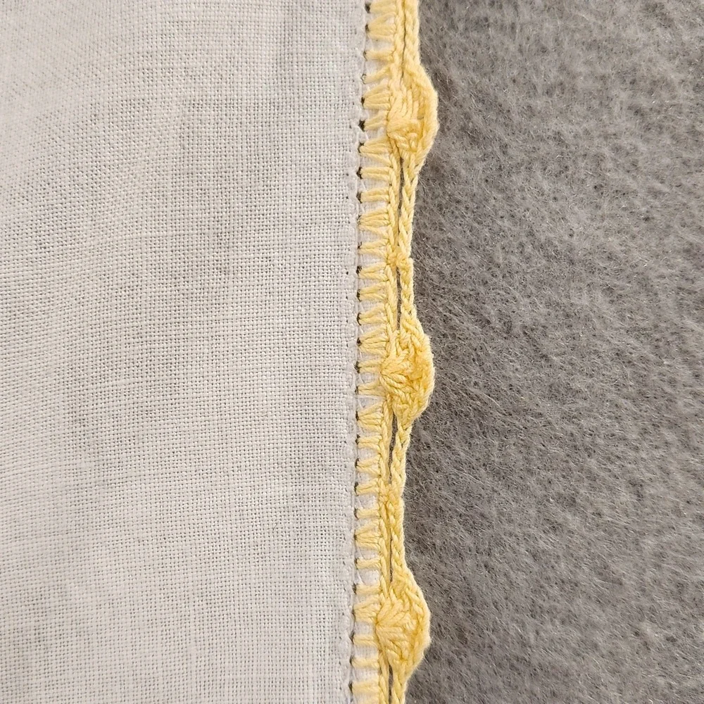 Vintage Tablecloth Hand Made Embroidered Floral Crochet Lace Trim Cottage 32x35